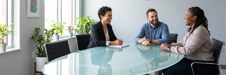 Ein Meeting mit Kollegen